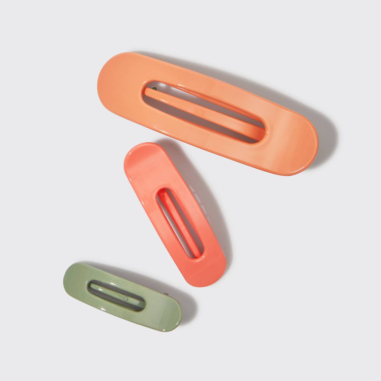 Holiday Recycled Plastic Flat lay Claw Clips Set- Pinksettia