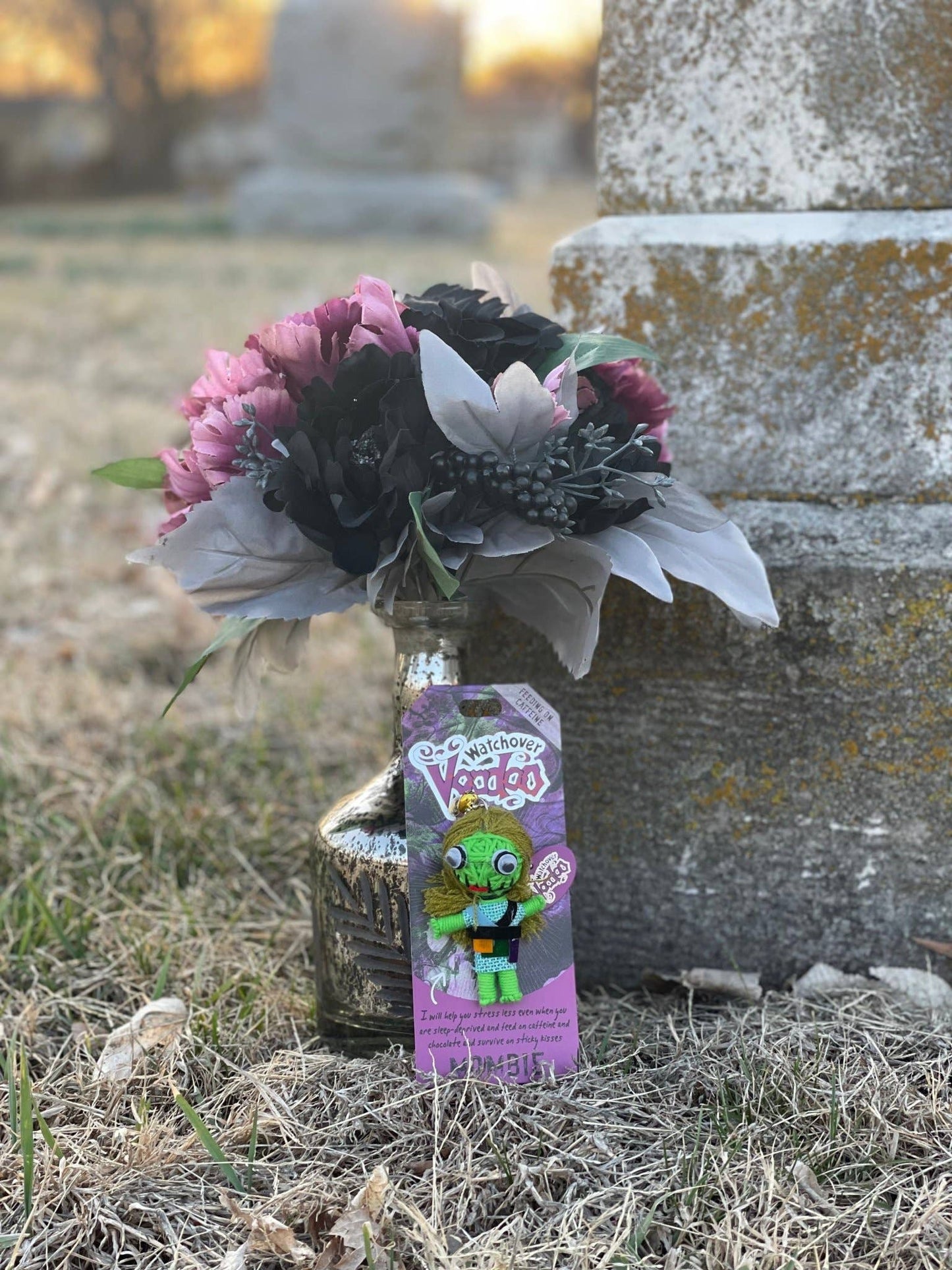 Mombie - Watchover Voodoo Dolls - Keychain