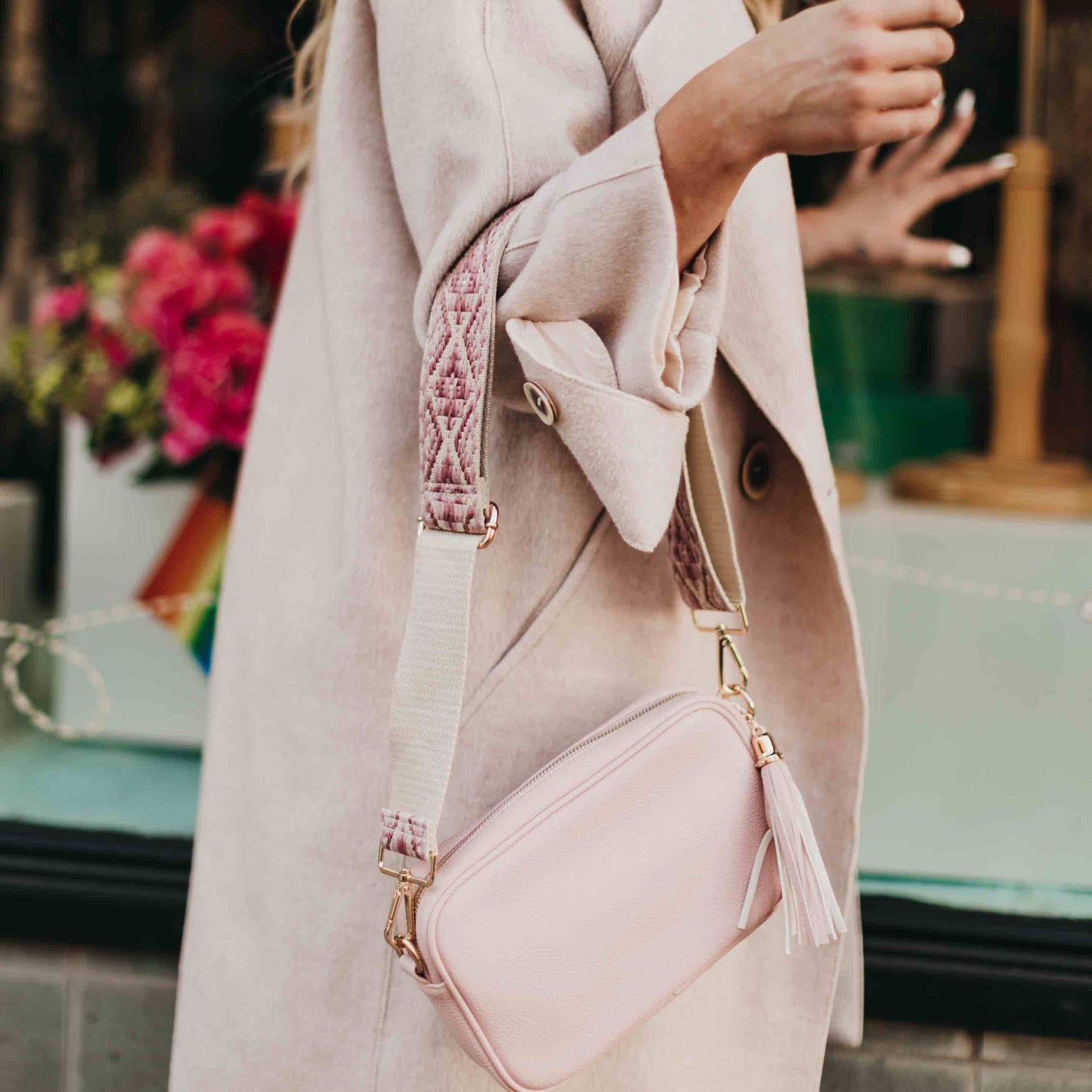 Willow Camera Crossbody Bag - Blush