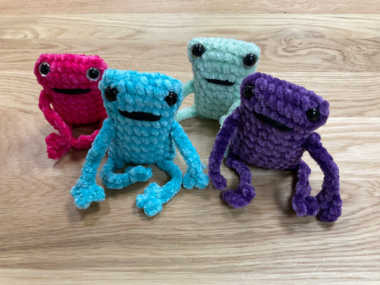Knit Frog