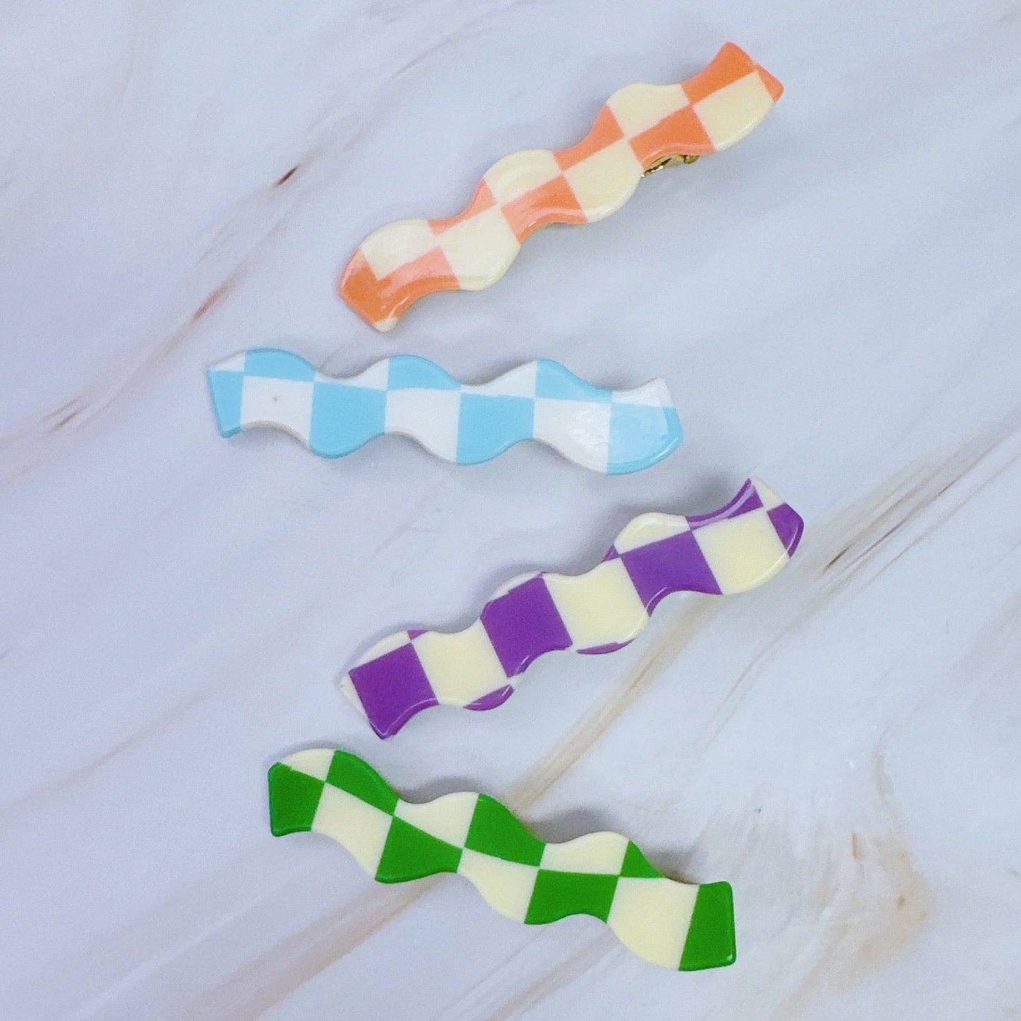 Checkered Wavy Creaseless Hair Clip Set Of 4 - Happy Multi
