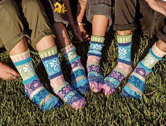 Hummingbird Crew Socks | Socks That Give BackÂ