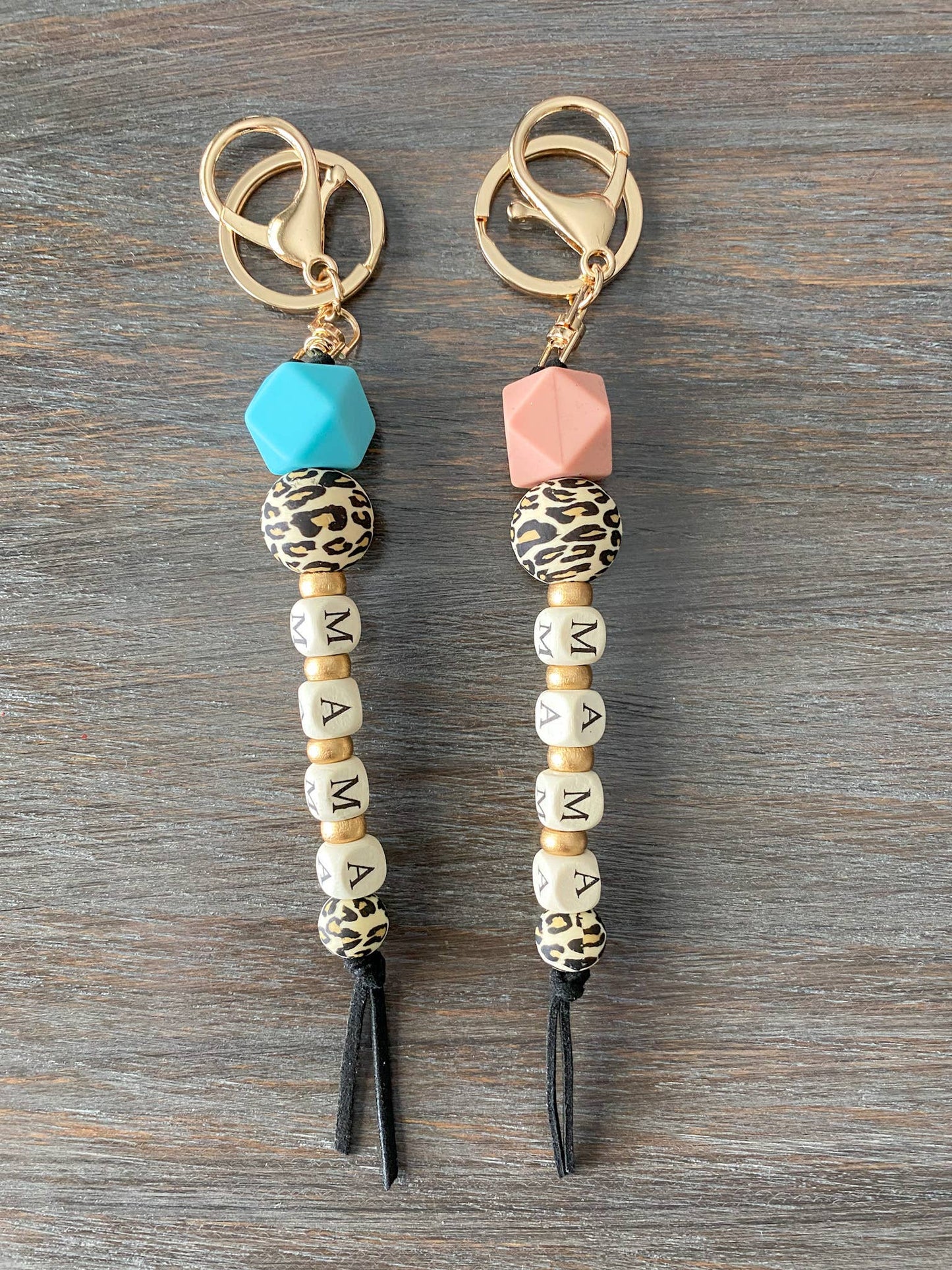 Mama Keychain - Pink