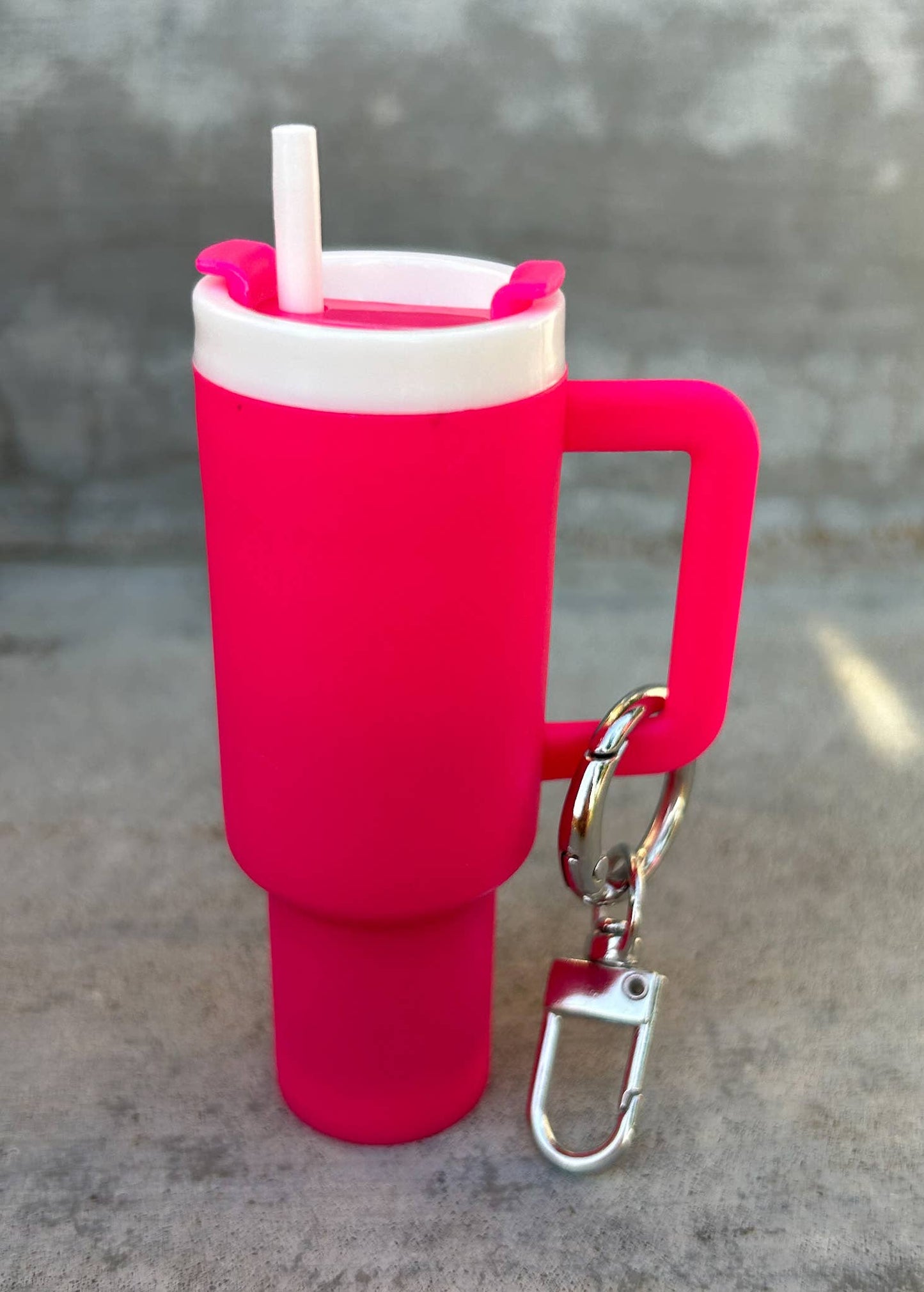 Plastic Tumbler Keychain with Removable Lid : Hot Pink