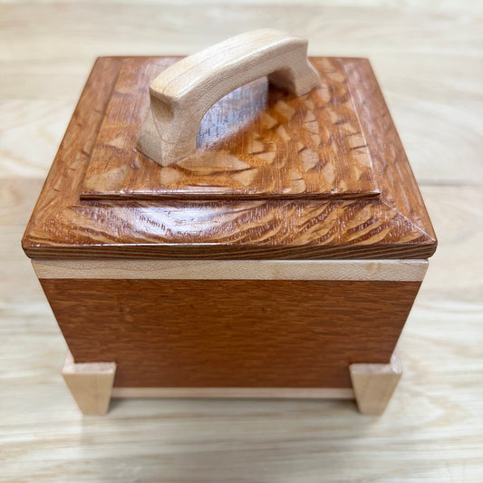 Lacewood Square Keepsake Box