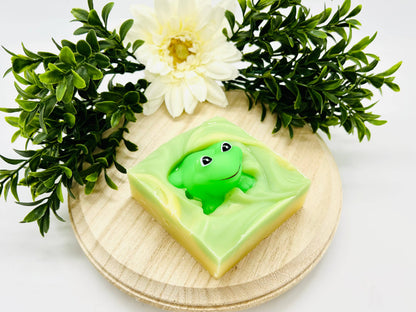Froggy Handmade Soap Bar for Kids NATURAL VEGAN COLD PROCESS: Lemongrass