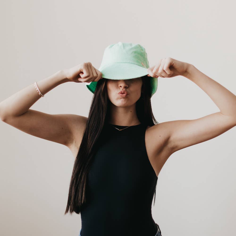 Dip In The Pool Bucket Hat - Mint