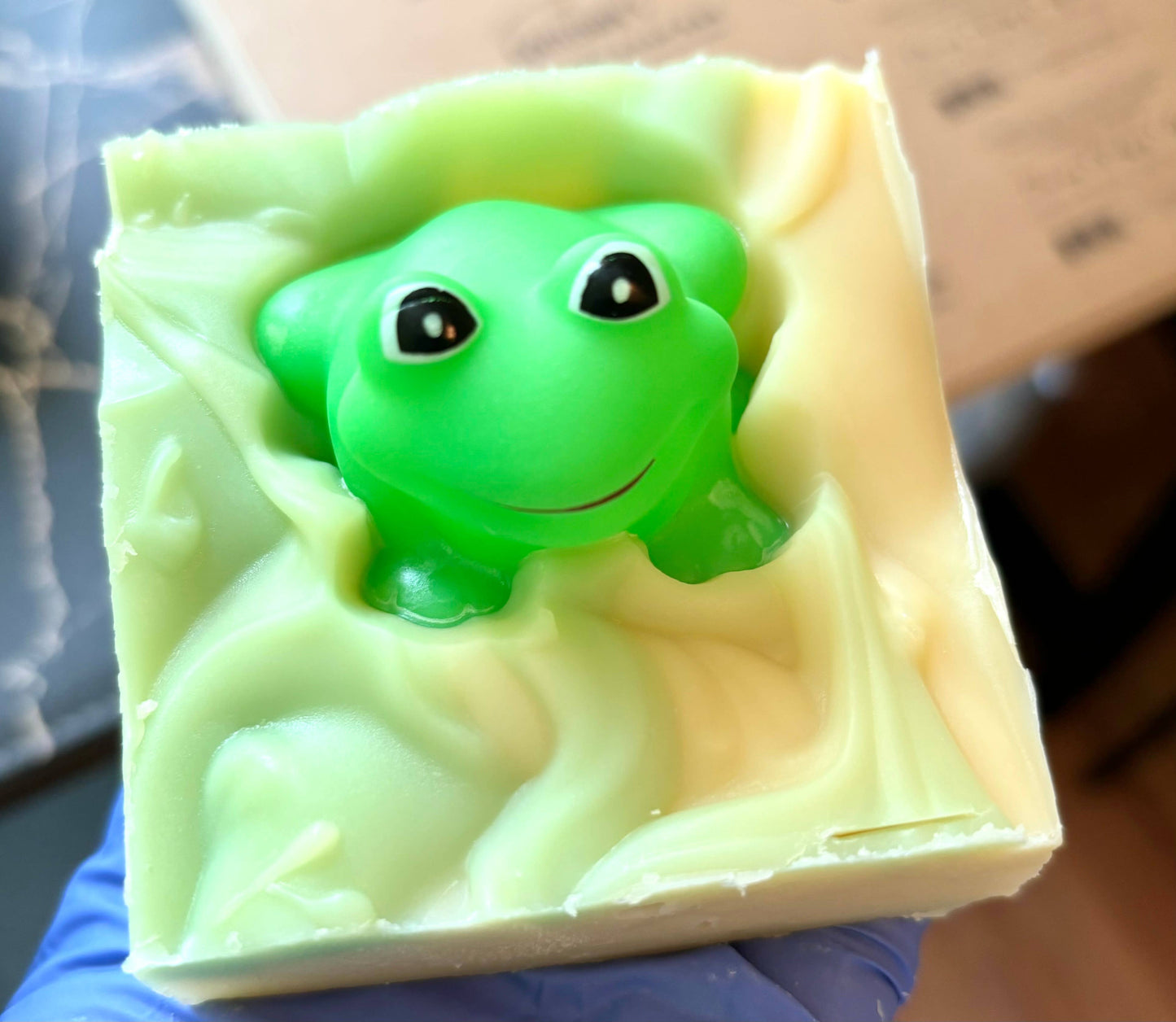 Froggy Handmade Soap Bar for Kids NATURAL VEGAN COLD PROCESS: Lemongrass