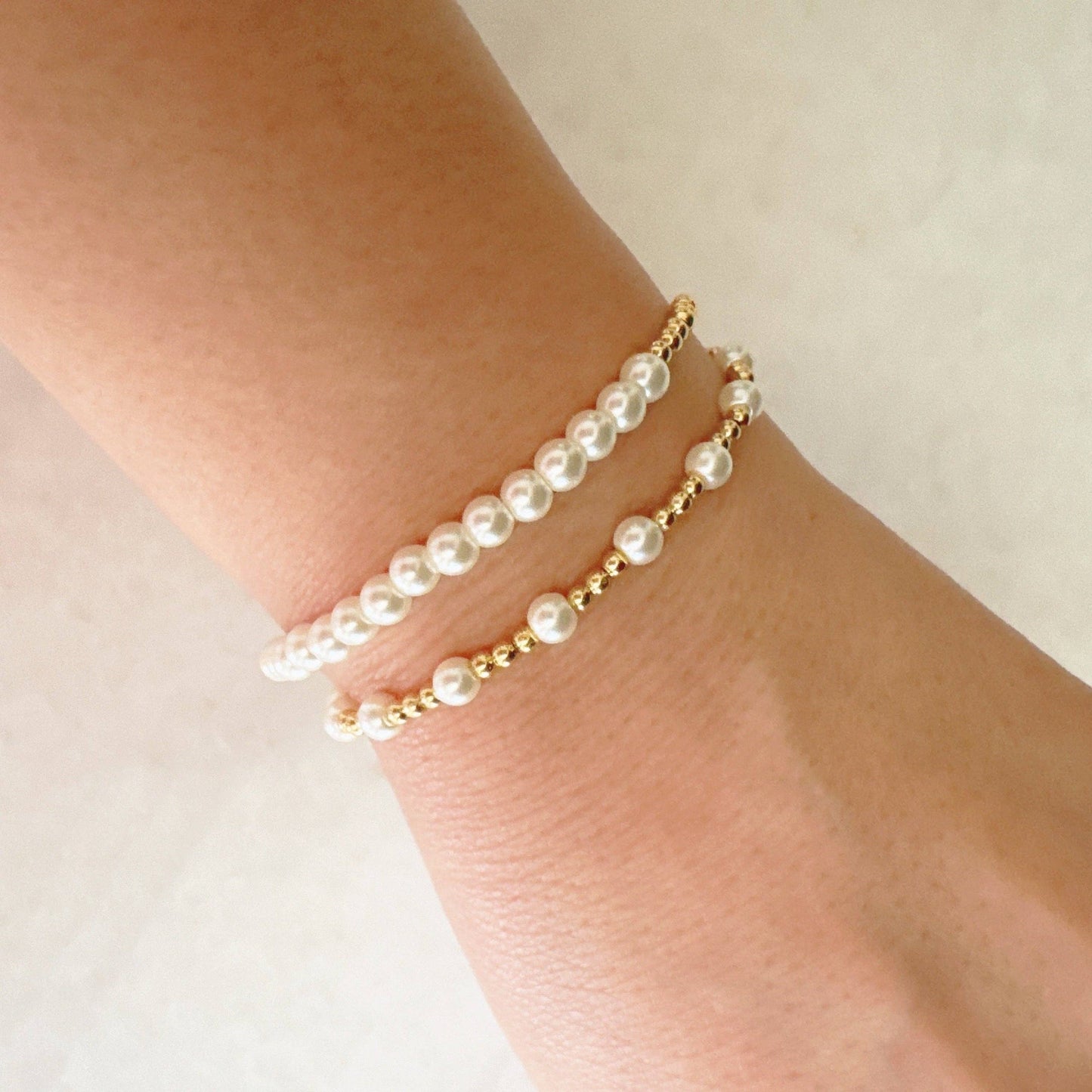 Pearls And Gold Stretch Bracelet Set