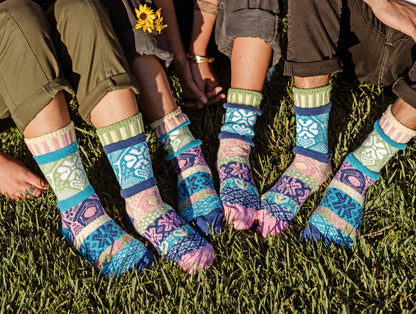 Hummingbird Crew Socks | Socks That Give Back 