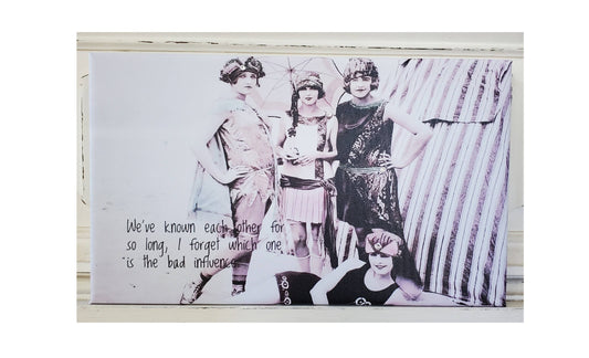 Canvas - Vintage Beach Beauties Friends Bad Influence