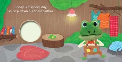 Little Cottage Frog Finger Puppet Book