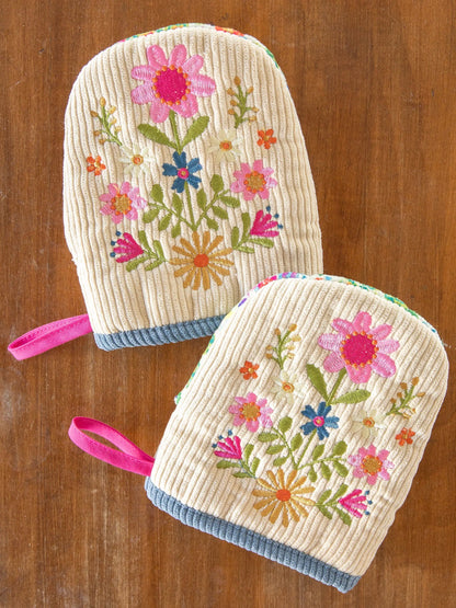 Embroidered Mini Oven Mitt Set