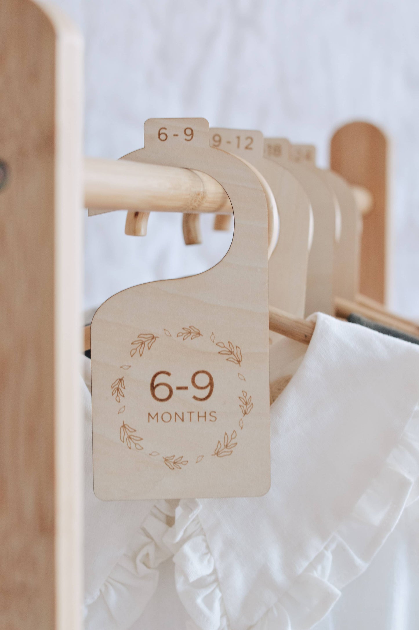 Wooden Baby Hanging Closet Dividers for Nursery Wardrobe